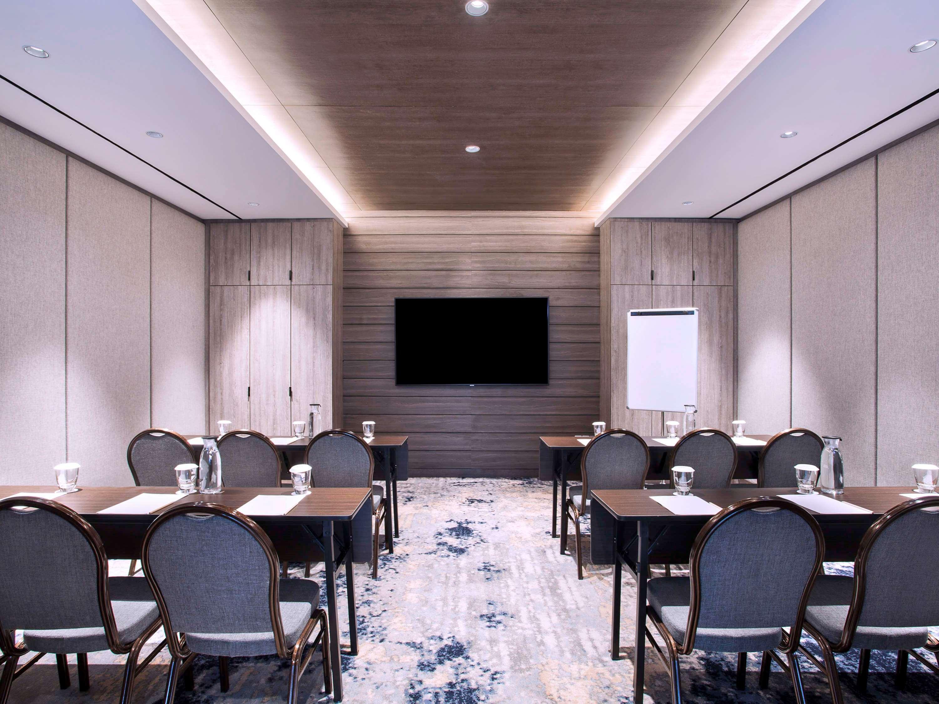 Mercure Tangerang Bsd City Ngoại thất bức ảnh