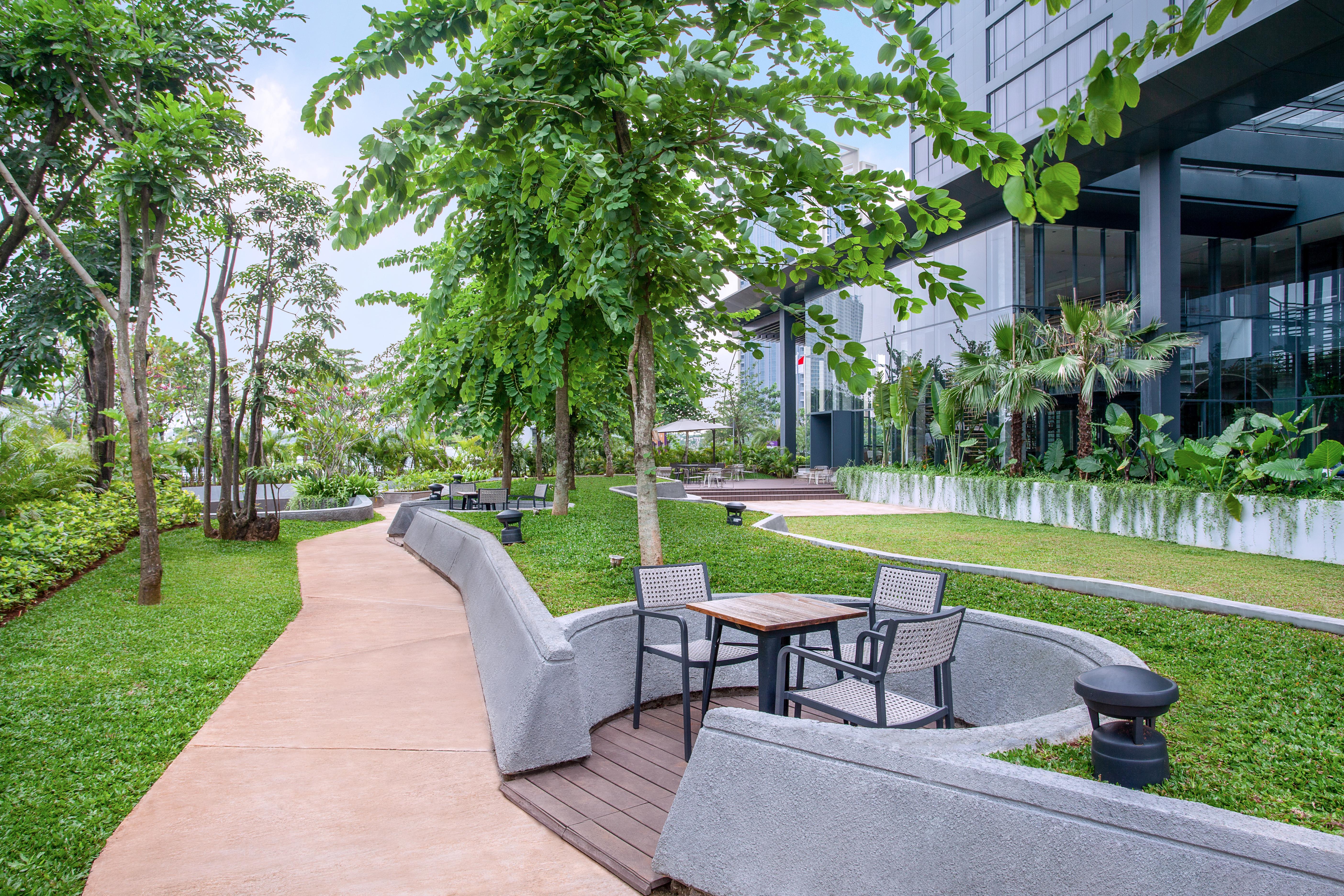 Mercure Tangerang Bsd City Ngoại thất bức ảnh